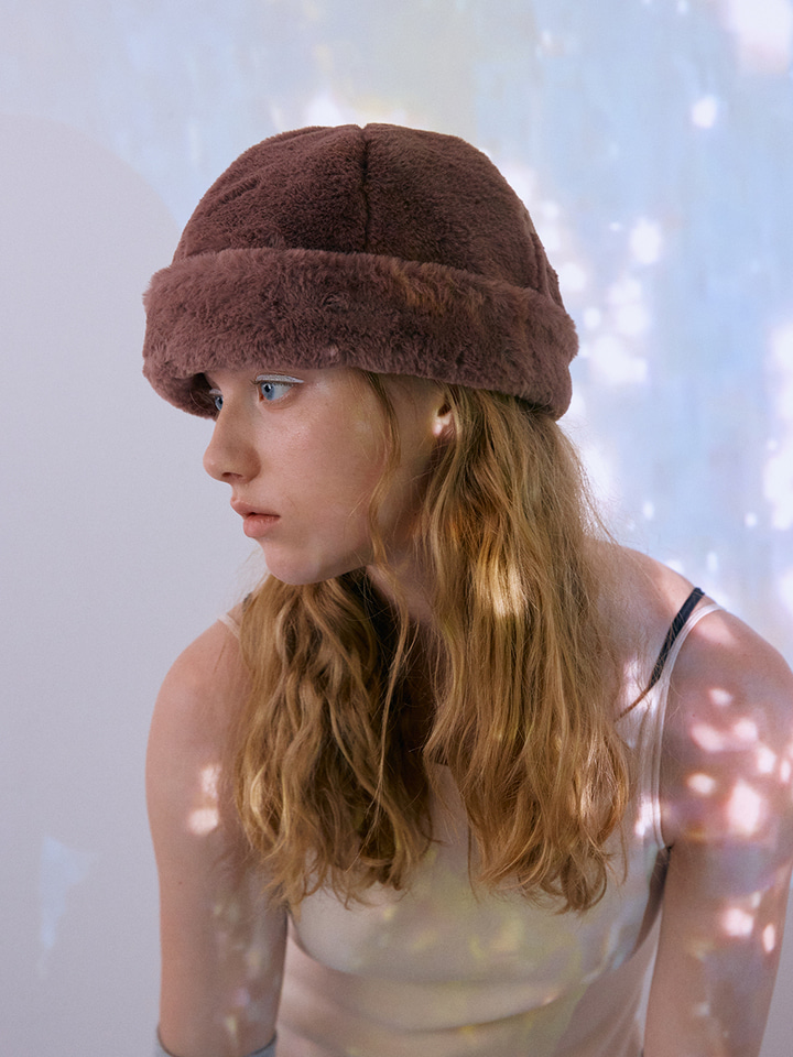 [Let there be light] Fur toque hat in Dry rose