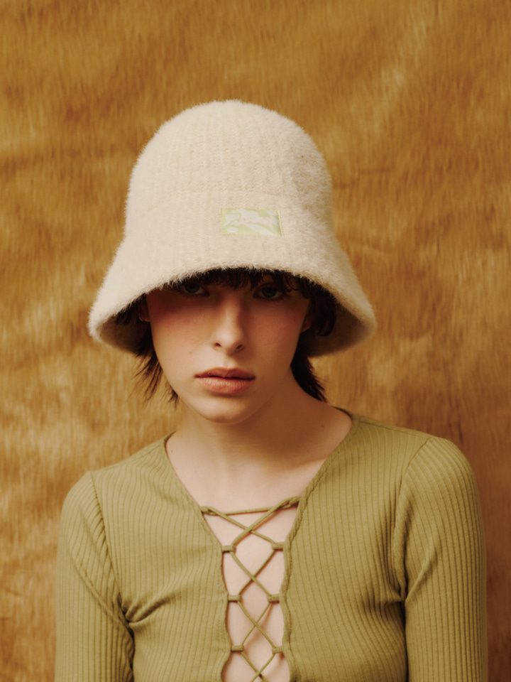 [Life PORTRAIT] Angora knit hat in Ivory